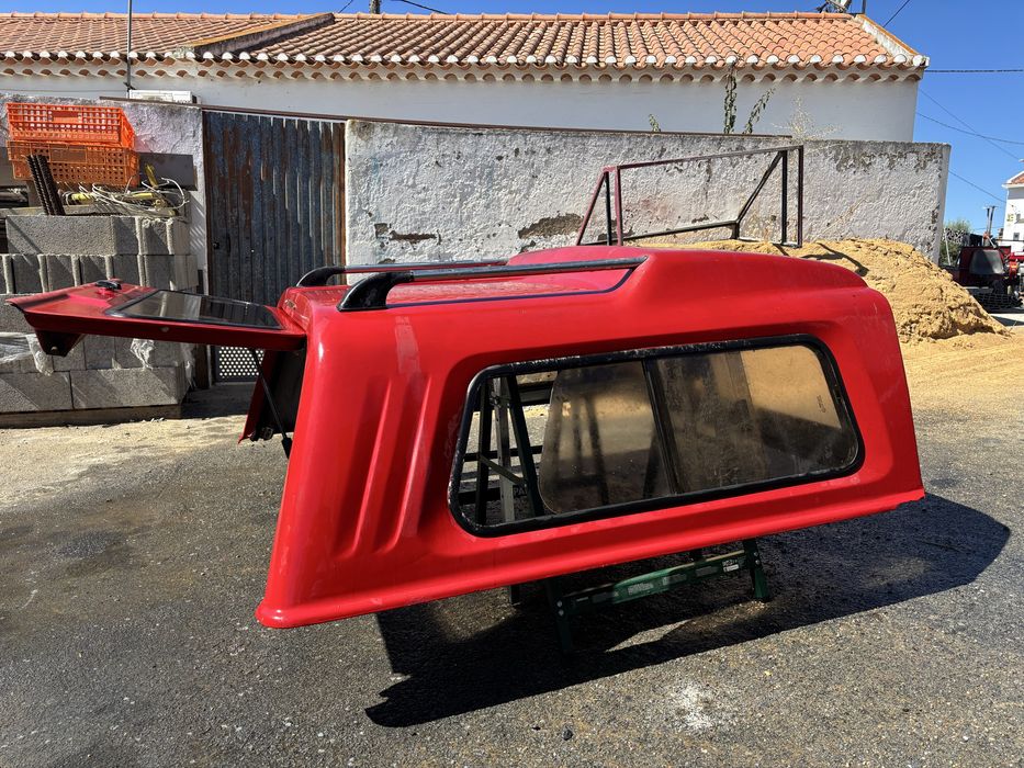 Capota em fibra  Mitsubishi L200