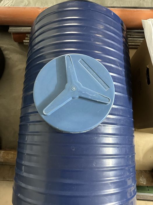 Бочка емкость 250л, пищевой пластик