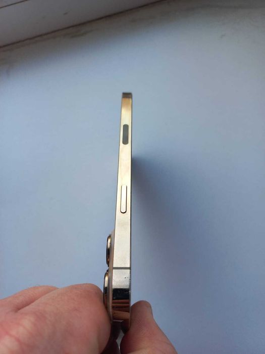 iPhone 13 pro max на запчастини або під ремонт