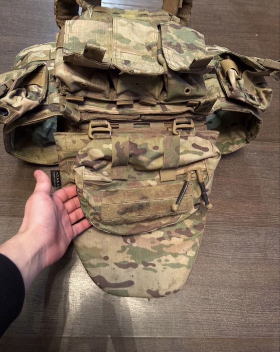 Warrior Assault Systems с подсумками