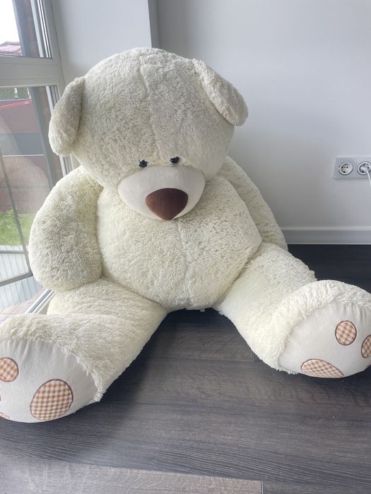 Ведмідь великий іграшка