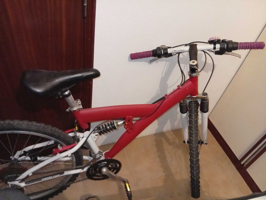 Bicicleta (BTT) usada