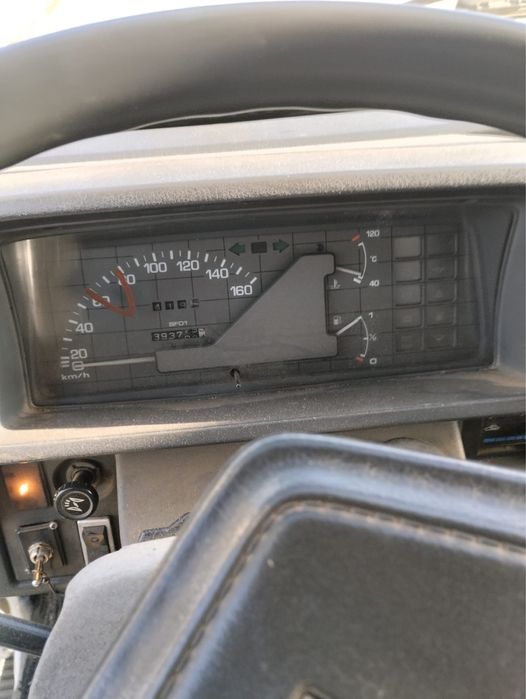 Carrinha mazda e2200