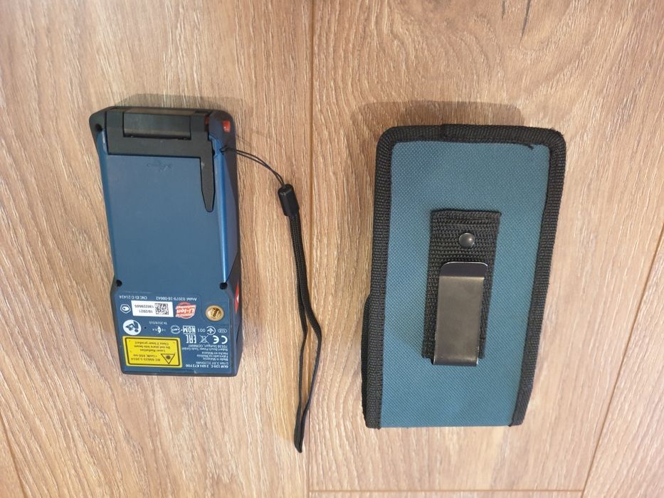 Bosch GLM 120 C dalmierz + etui + folia ochronna LCD GLM120C USB BT