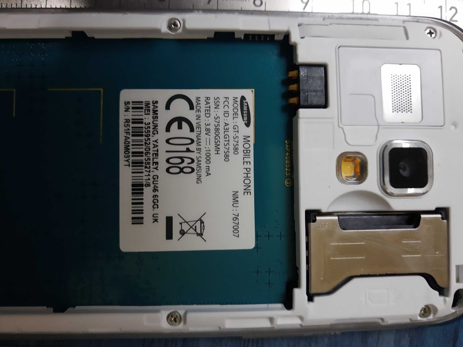 Telefon Smartfon Samsung GT-S7580