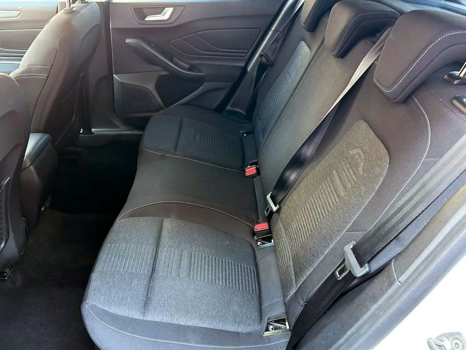 Ford Focus ACTIVE X Podwyższony 125KM Benzyna Nawigacja LED Bezwypadek KAMERA