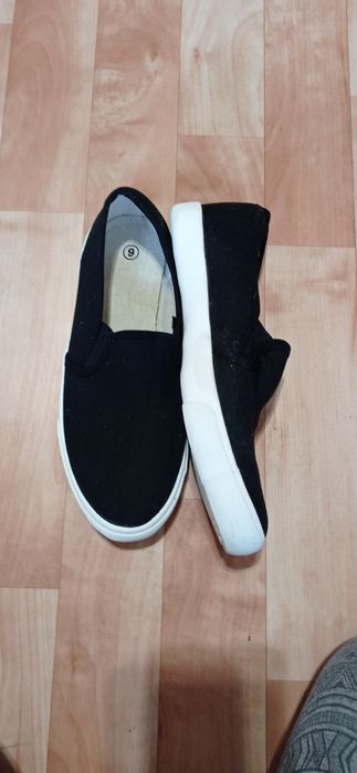 Продам мокасины.