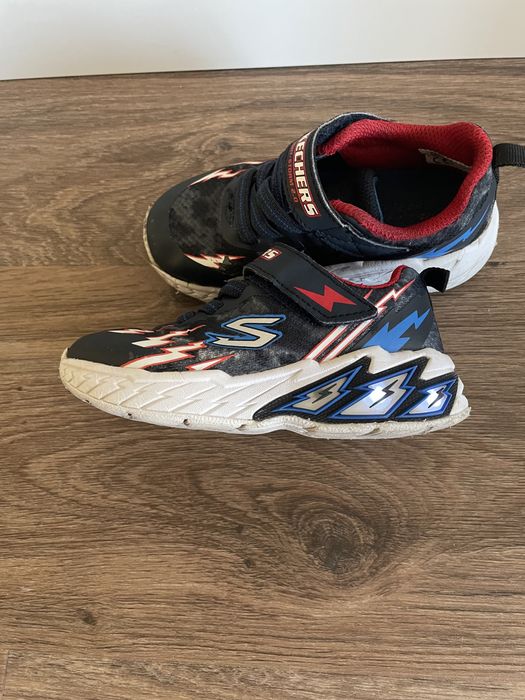 Кросівки Skechers LIGHT-STORM 2.0 розмір 25(15 см)