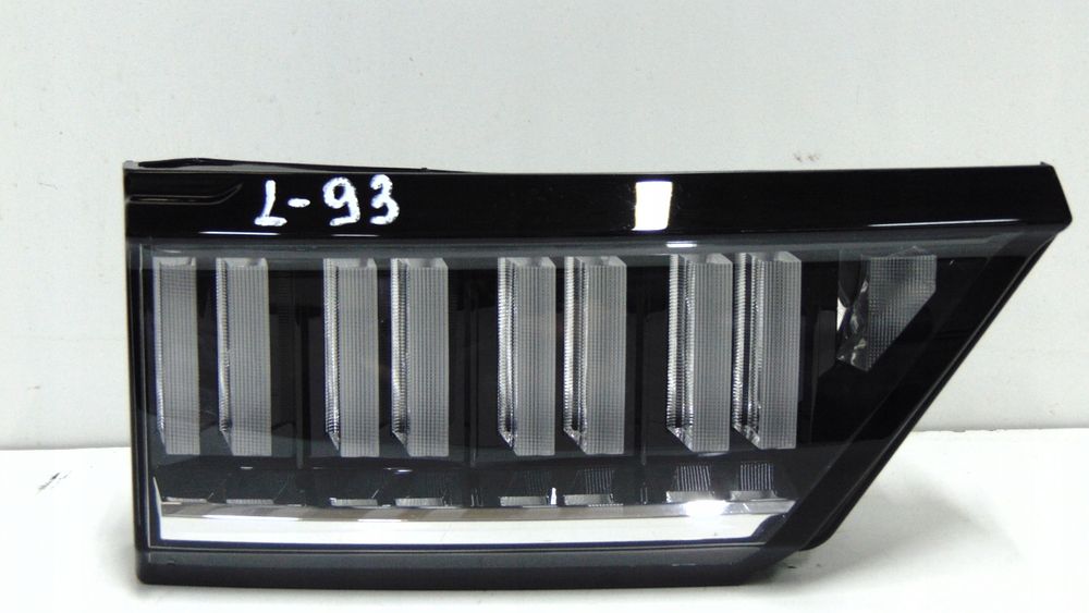 lynk&co 01 lampa tylna lewa w klapę led oryginał europa