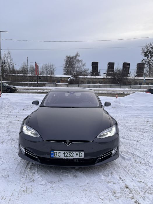 Продається TESLA MODEL S 2016