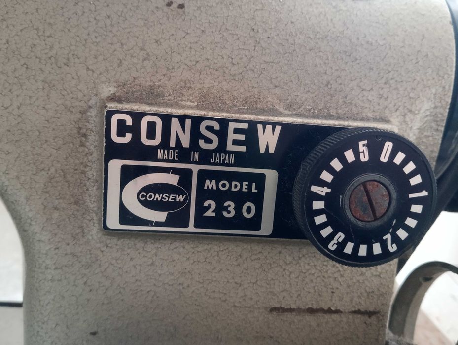 Máquina de costura industrial Consew