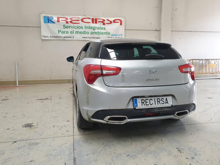 Câmera De Visão Traseira Citroen Ds5