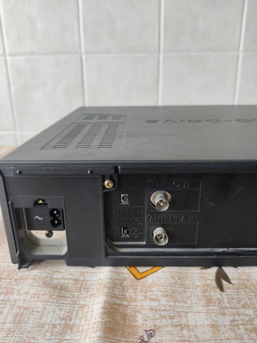 Sharp VHS Cassette Player and Recorder VC-A63 SM (GY)64170813771393124