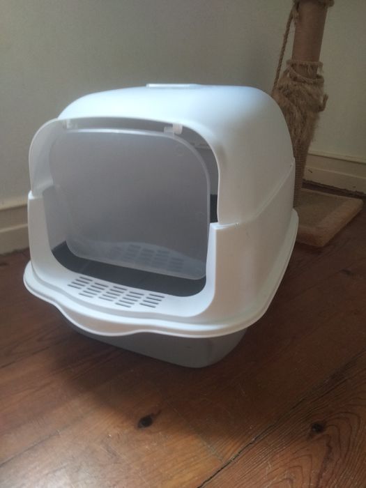 Caixa areia WC gato