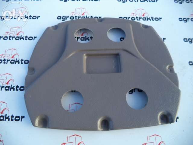 Części Farmtrac elementy plastikowe kabiny