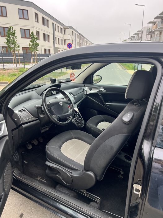 Lancia Ypsilon 1.2 benzyna