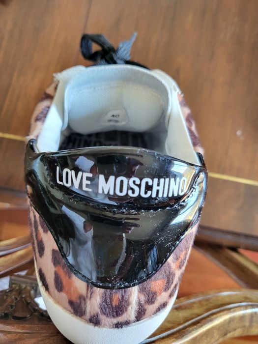 Ténis MOSCHINO verdadeiros 40