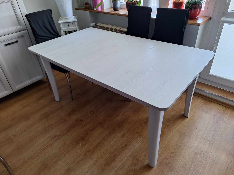 Stół do jadalni agata meble