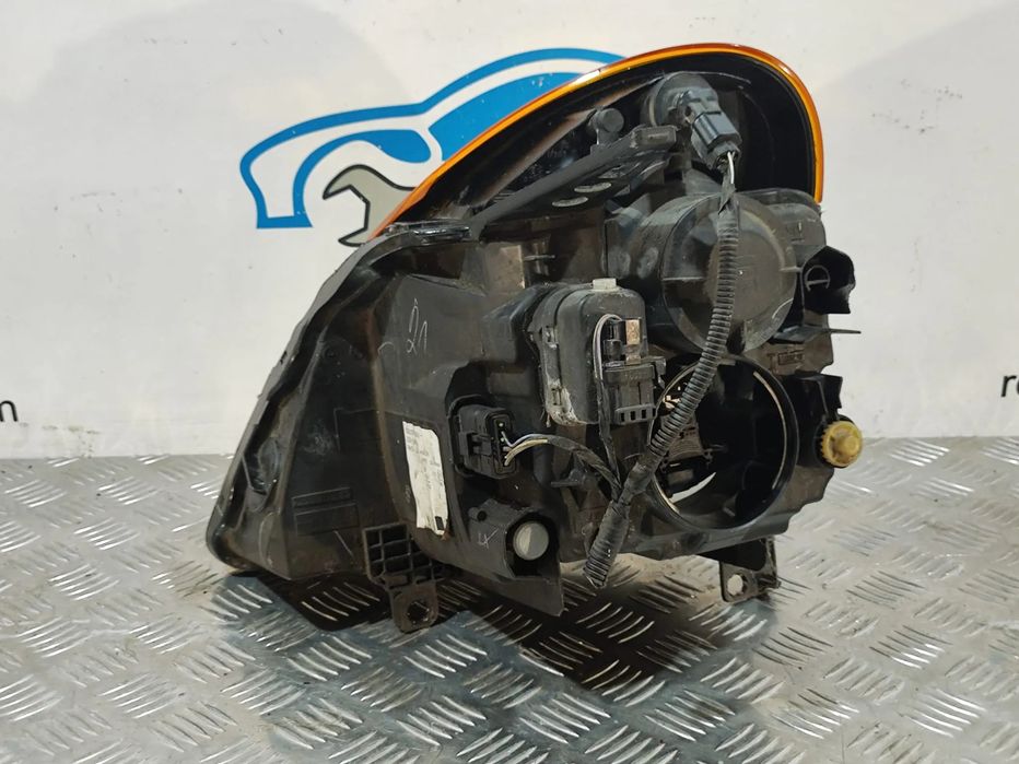 OTICA OTICAS DIREITA RENAULT MODUS GRAND MODUS JP0 8200301838