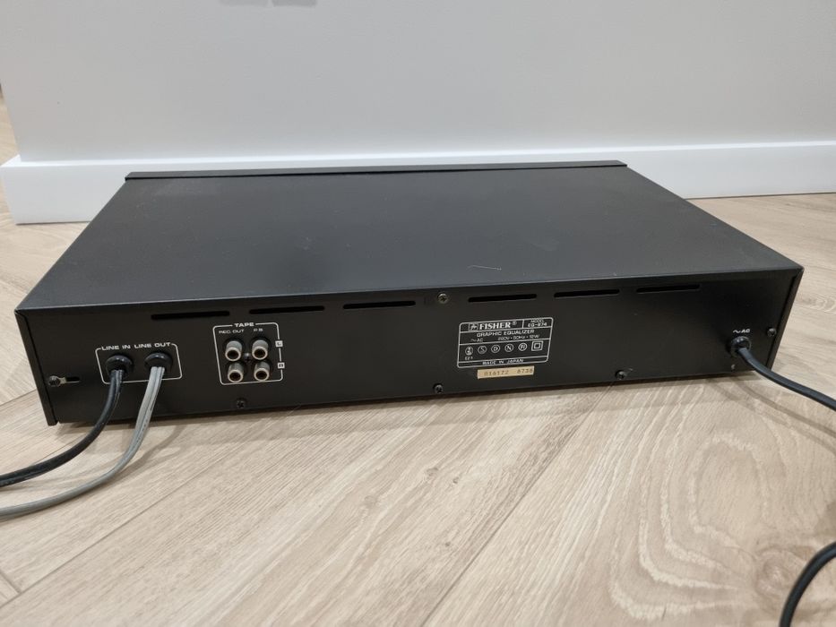 Fisher EQ-874 – equalizer vintage Hi-Fi | sprawny, do lekkiego serwisu