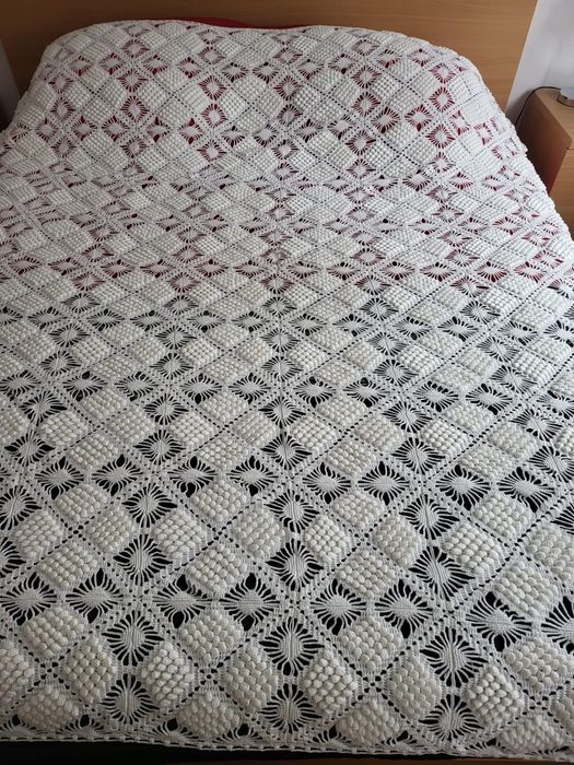 Colcha renda artesanal