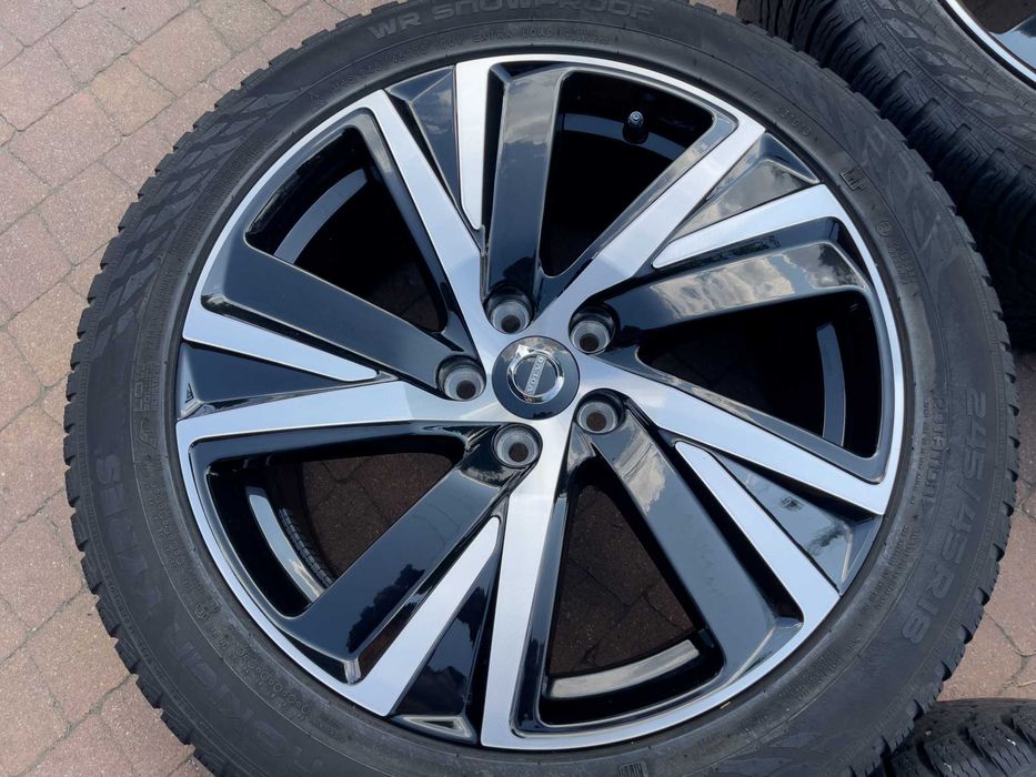 3874. Koła zimowe Volvo XC90 II OEM 5x108 ET42 235/60/18 Conti 2024r