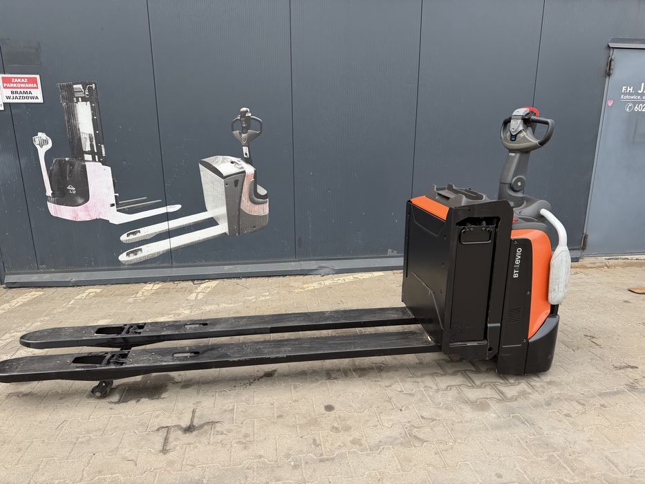 Paleciak elektryczny Toyota BT Lpe 2000 kg 2018 r widły 240 cm wózek