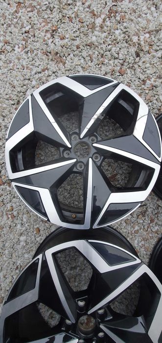 Felgi aluminiowe 19 alufelgi 19" VW ID.3 ID3 10A601025H 10A601025S