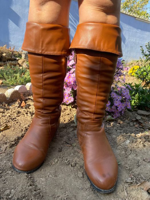 Чоботи зимові жіночі