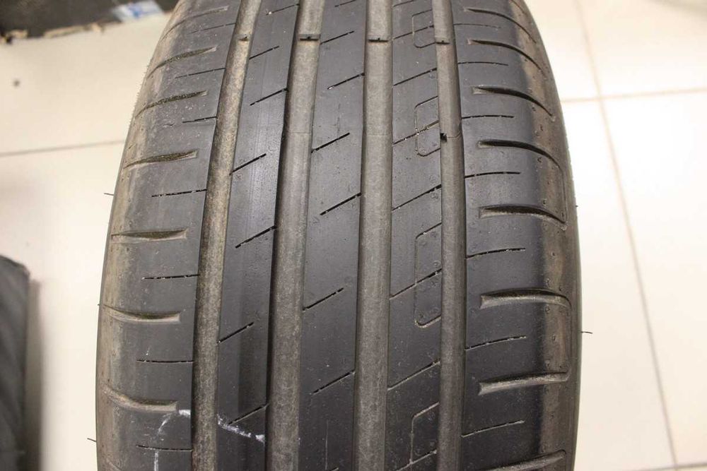 215/55R17 94V GoodYear Efficientgrip Performance Opony letnie Jak Nowe