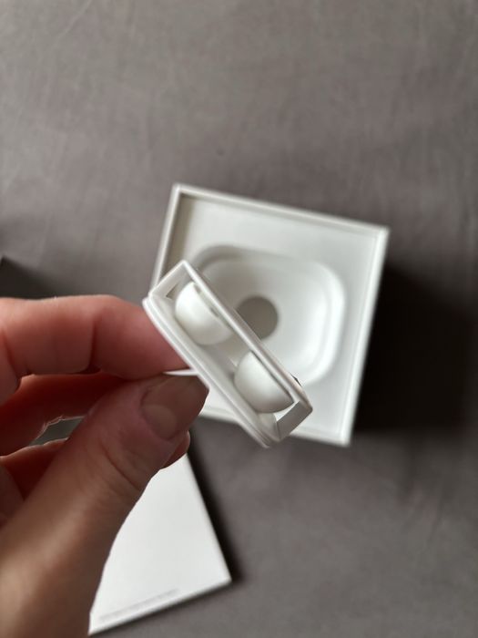 AirPod Pro with Magsafe Charging Case, навушники