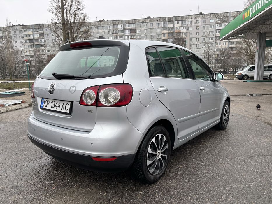 Volkswagen golf plus 1.6л