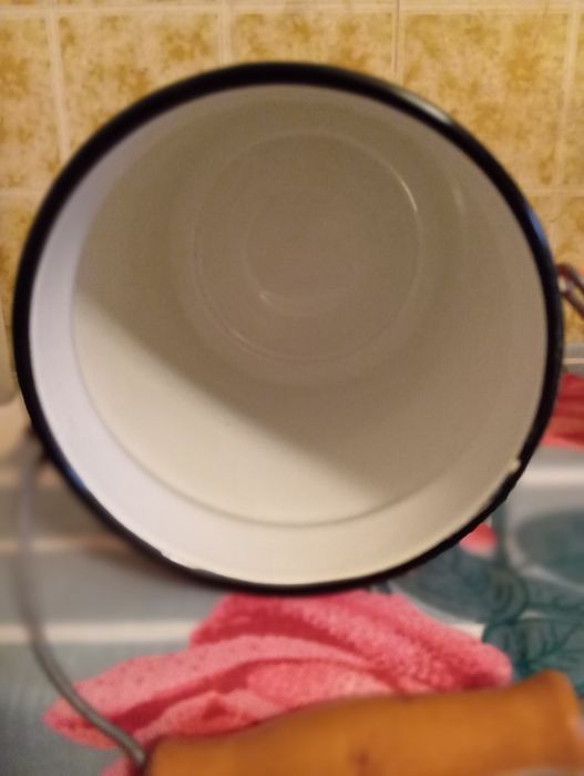 Бидон эмалированный. НОВЫЙ. 3,5 литра.