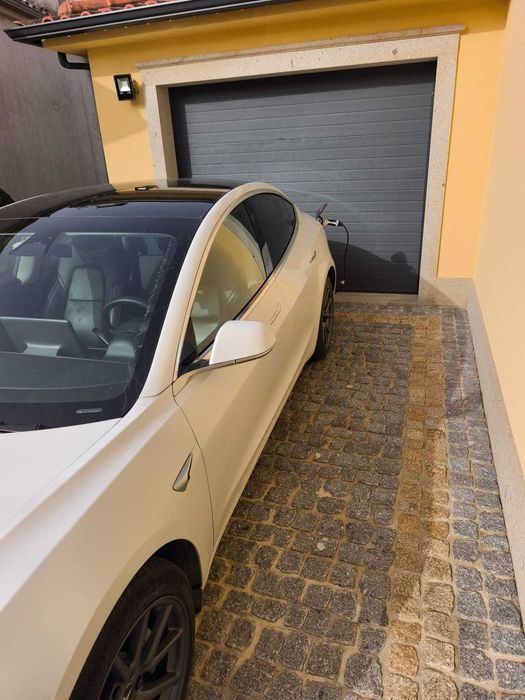 Tesla Model 3 2020 Dual Motor (Long Range)