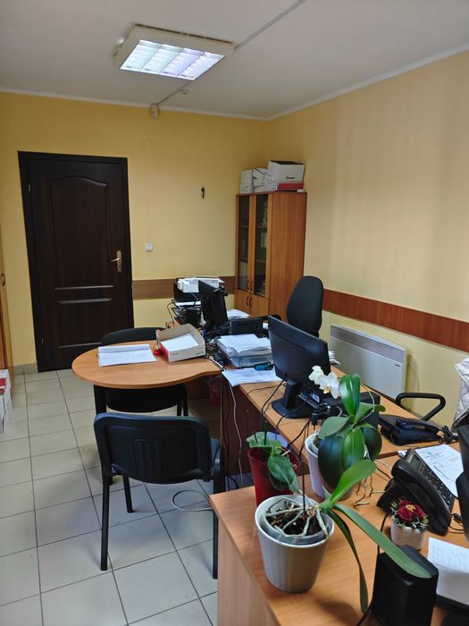 Продаж комплексу будівель у м. Виноградів – готова база з великою територією