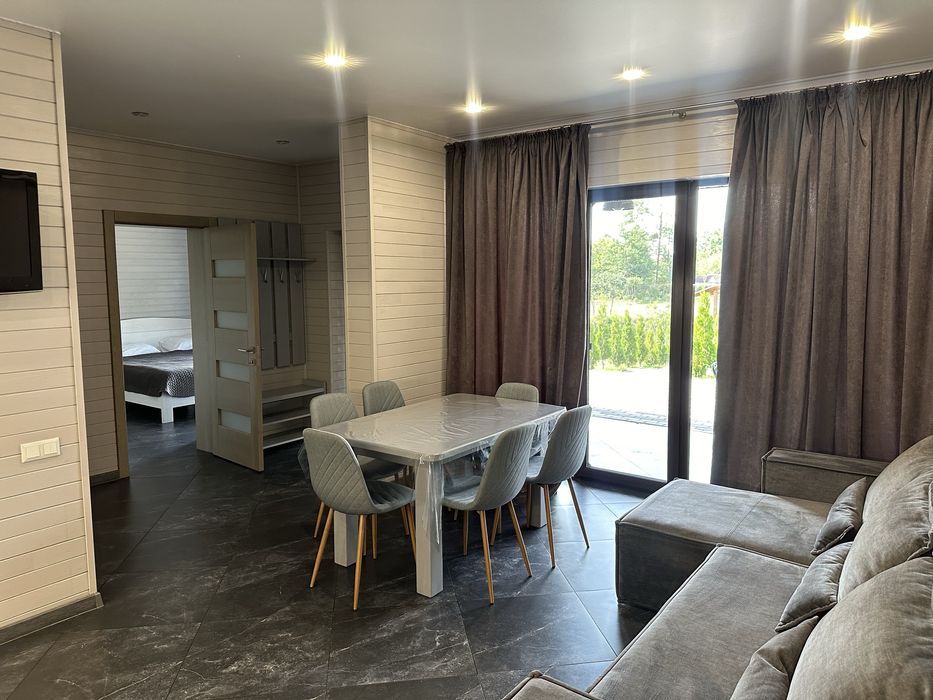 Здається сучасний будинок м.Сміла