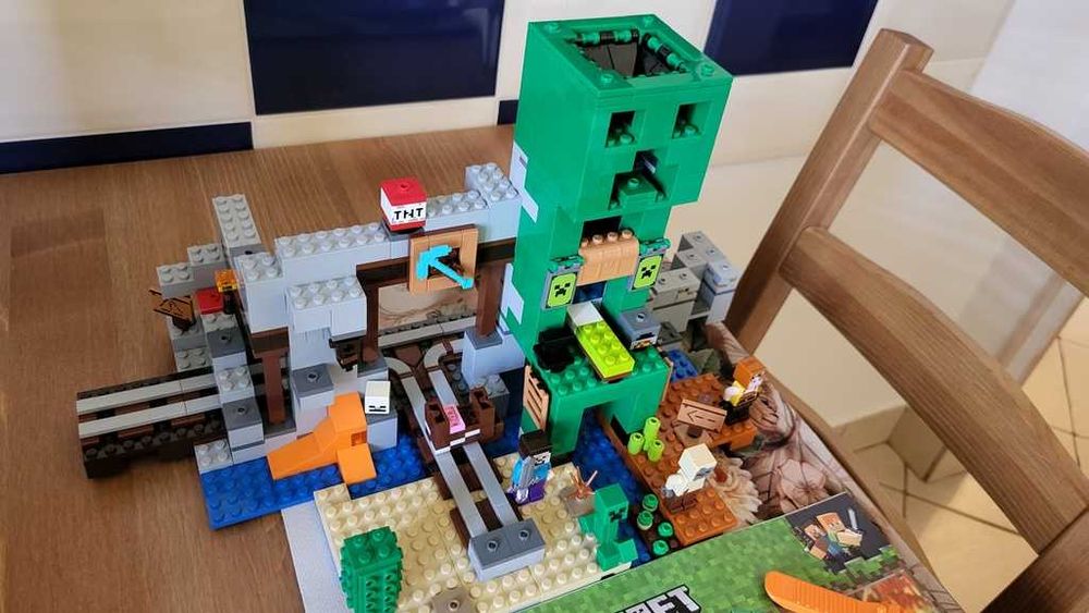 Lego MINECRAFT 21155