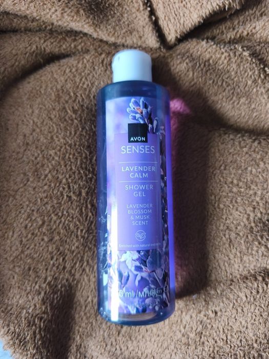 Avon SENSES - LAVENDER CALM - żel pod prysznic o zapachu lawendy i piżma 250 ml