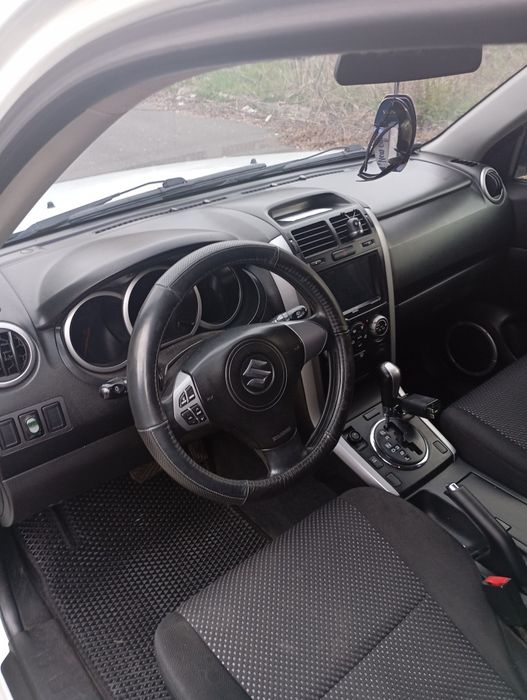 Suzuki grand vitara
