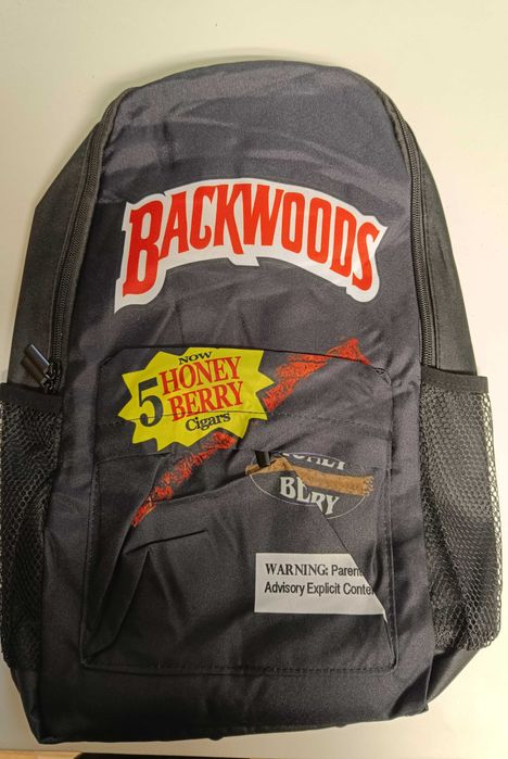backwoods plecak,mini plecak i piórnik