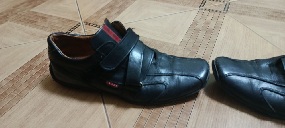 є торг туфли Prada Prada sport кеды