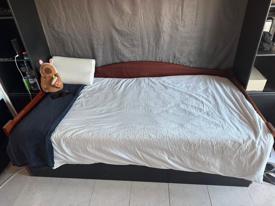 Cama Solteiro com Cama Superior/Extra (Gavetão) + Espaço de Arrumação | Ótimo Estado