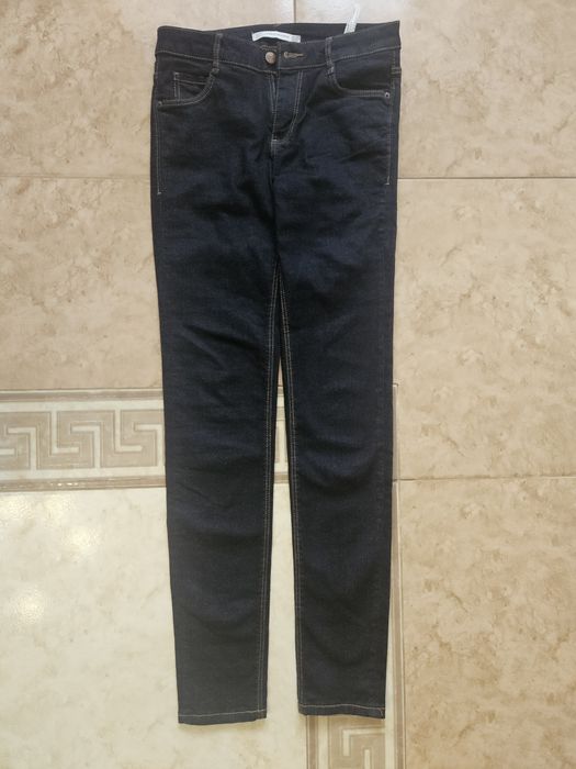 Джинси фірми zara
