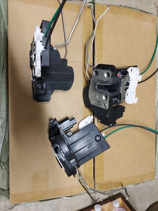 Замок двері кіа церато киа,kia cerato