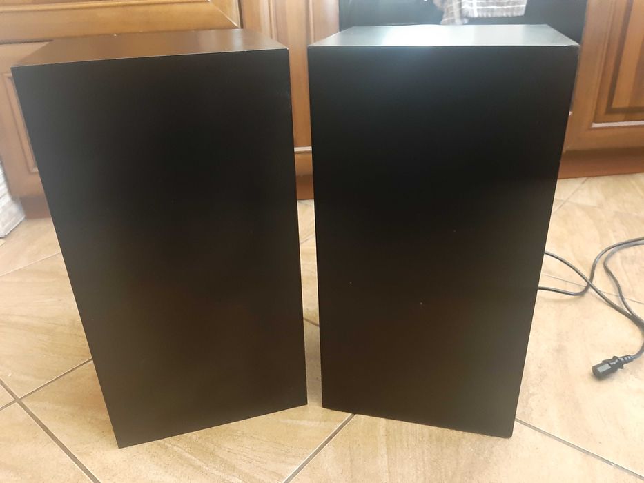 Kolumny Grundig CL-BX6