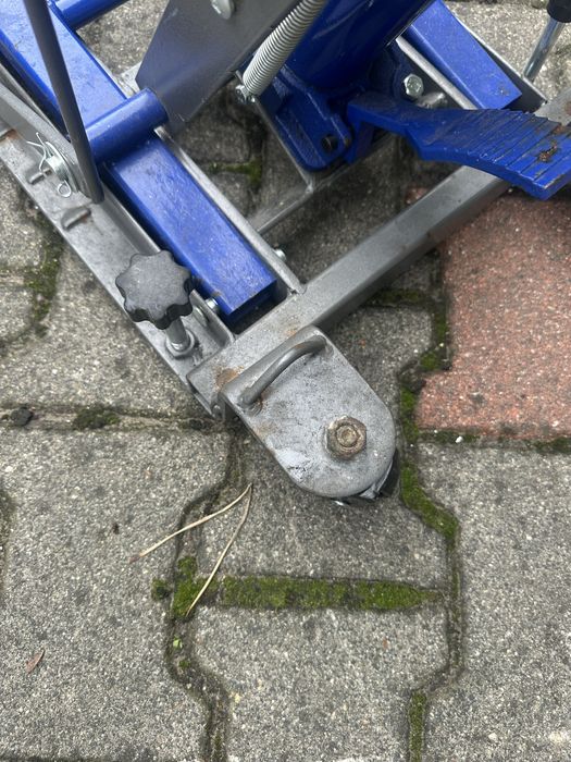 Podnośnik motocyklowy 680 kg ATV Jack