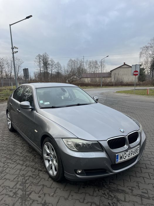 BMW E90 320D 177KM 2011 rok