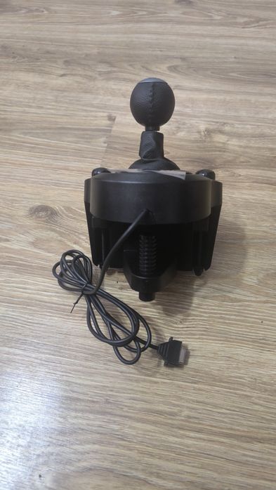 Logitech G29 руль  + педалі +  Logitech Shifter коробка передач.