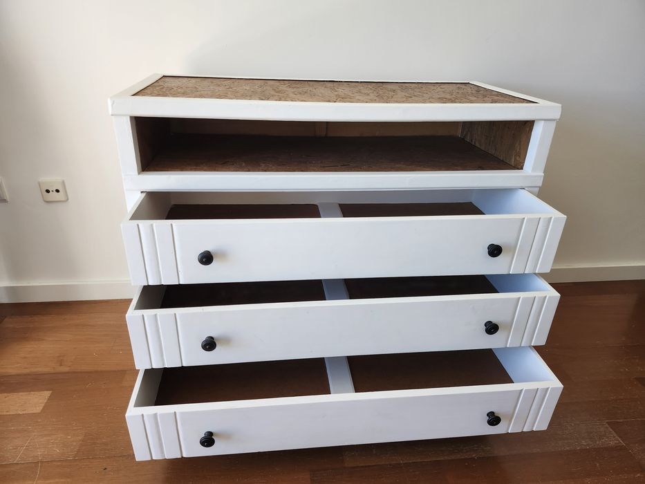 Cómoda Vintage – Restaurada