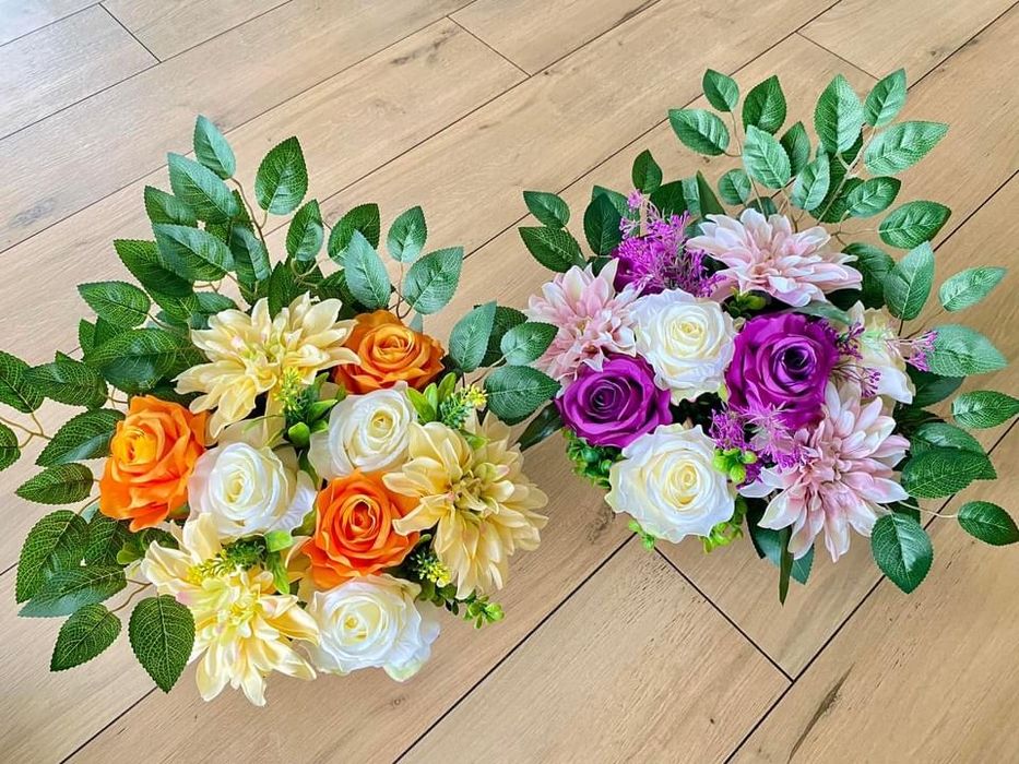 Wiązanka stroik róże dalie odcienie fioletu